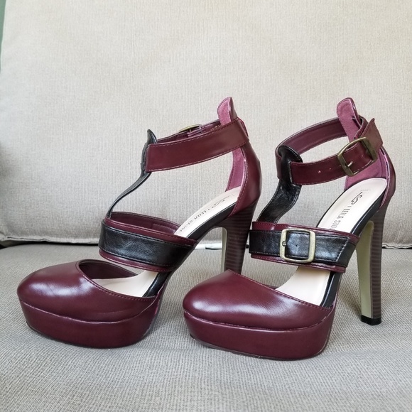 Leila Platform Sandals - Picture 4 of 6